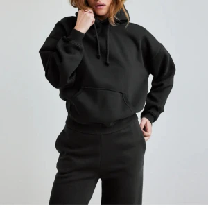 Bikbok hoodie  - svart hoodie från bikbok