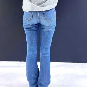 Ivy jeans  - Ljusblå ivy jeans⚡️  Storlek 32 (25) Modell - 163 cm