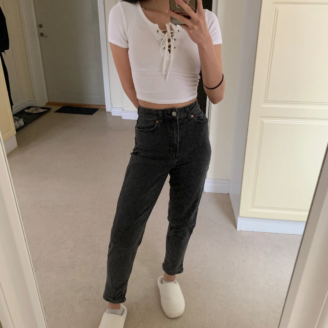 Grå svarta mom jeans - 90