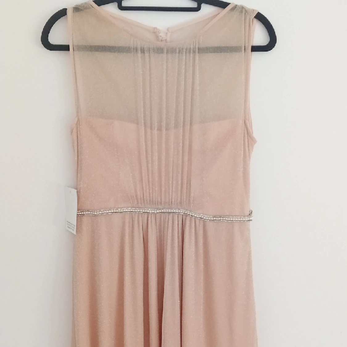 Klänning oanvänd - 90