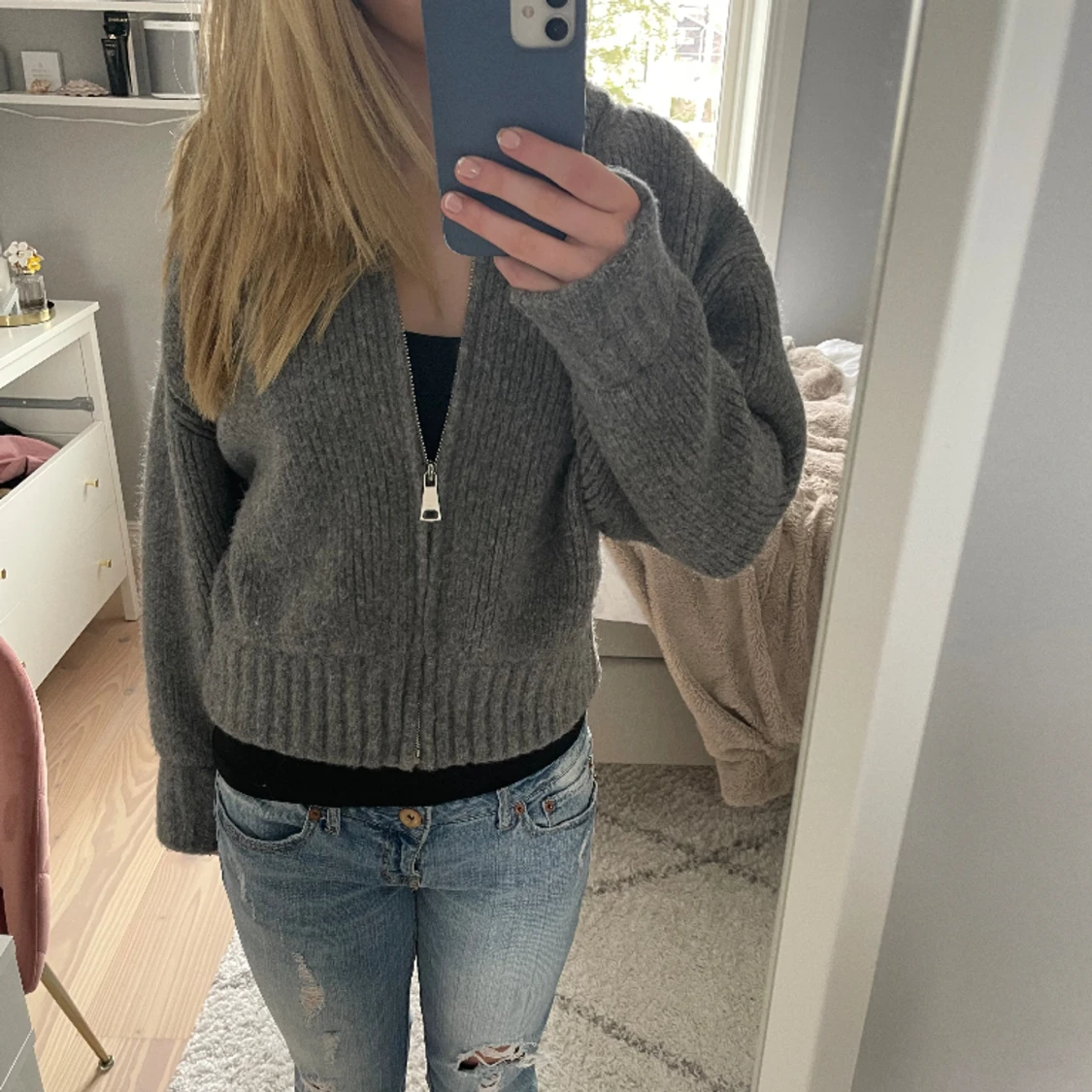 Tröja med dragkedja