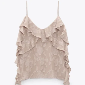 Blus från zara - Jättefin blus aldrig använd