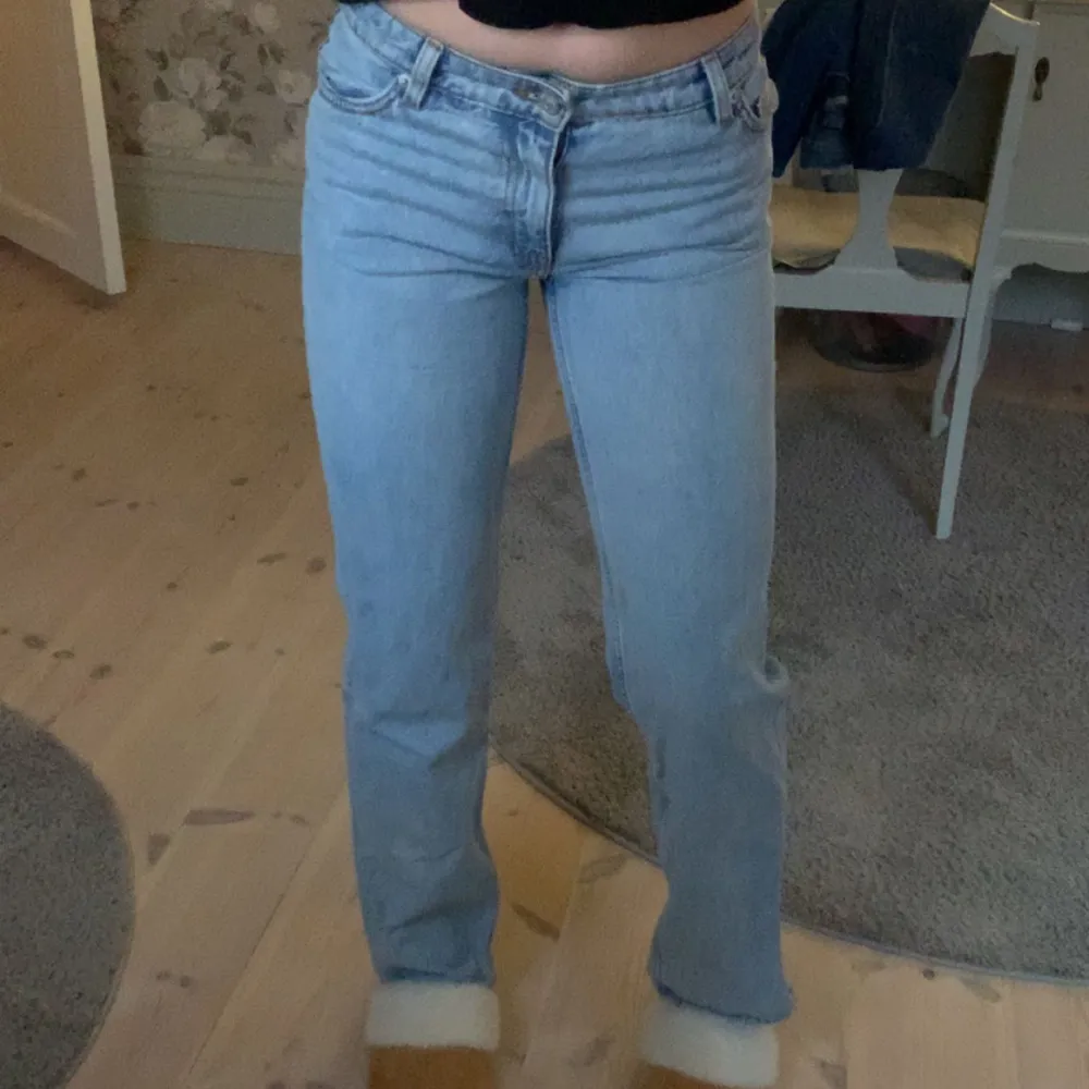 Endast använda 1ggr för prövning! Köparen står för frakt💗. Jeans & Byxor.