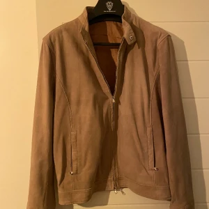 Barba Napoli jacka - I perfekt skick knappt använd Large  Italienskt läder,  värde på ca 5-6 tusen 