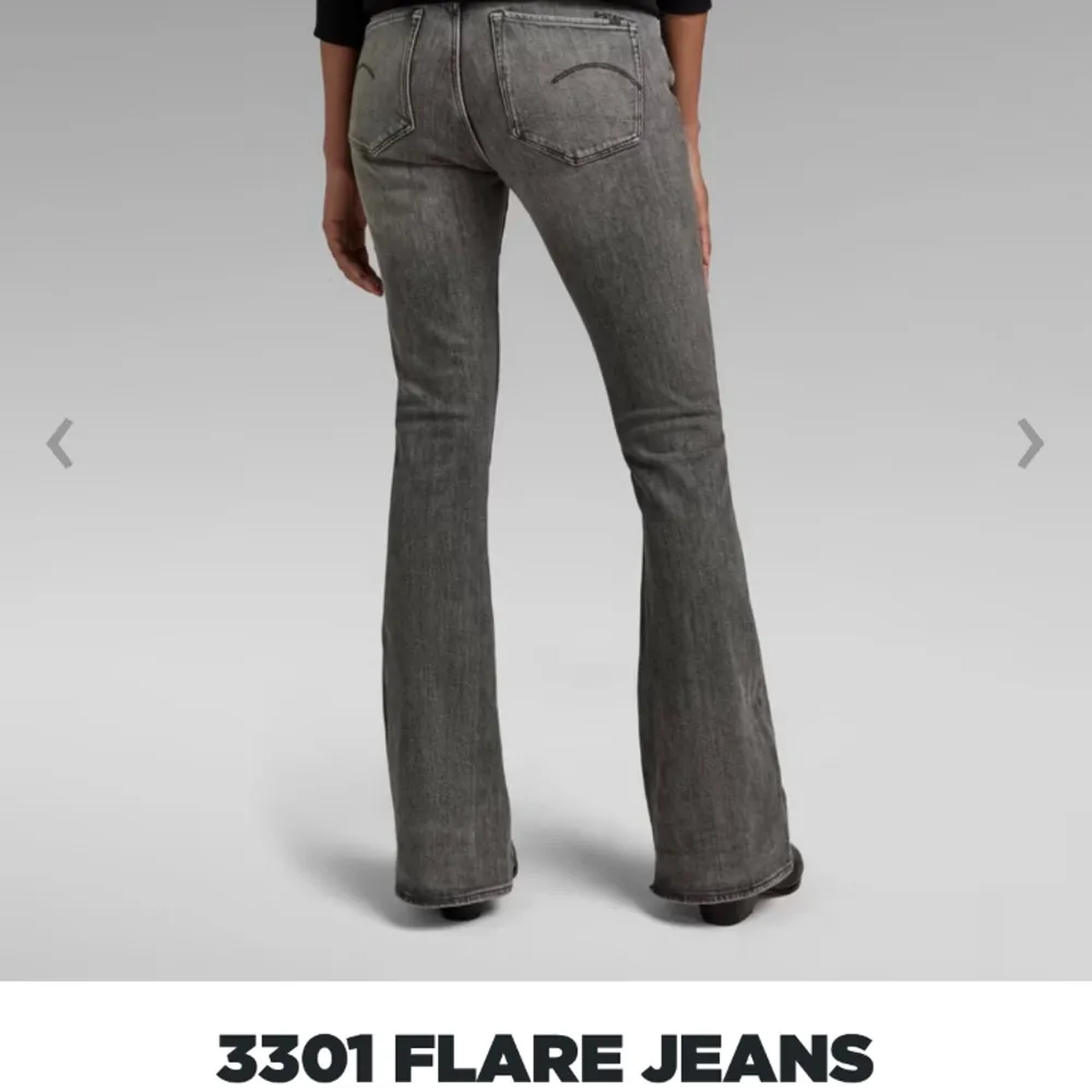 G-star Raw jeans i grå färg, helt oanvända. Säljer så de är för små!🤍 W:28 L:34. Jeans & Byxor.