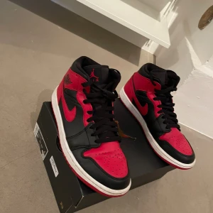 Nike air Jordan skor  - Säljer mina Nike air Jordan i väldigt bra skick. 