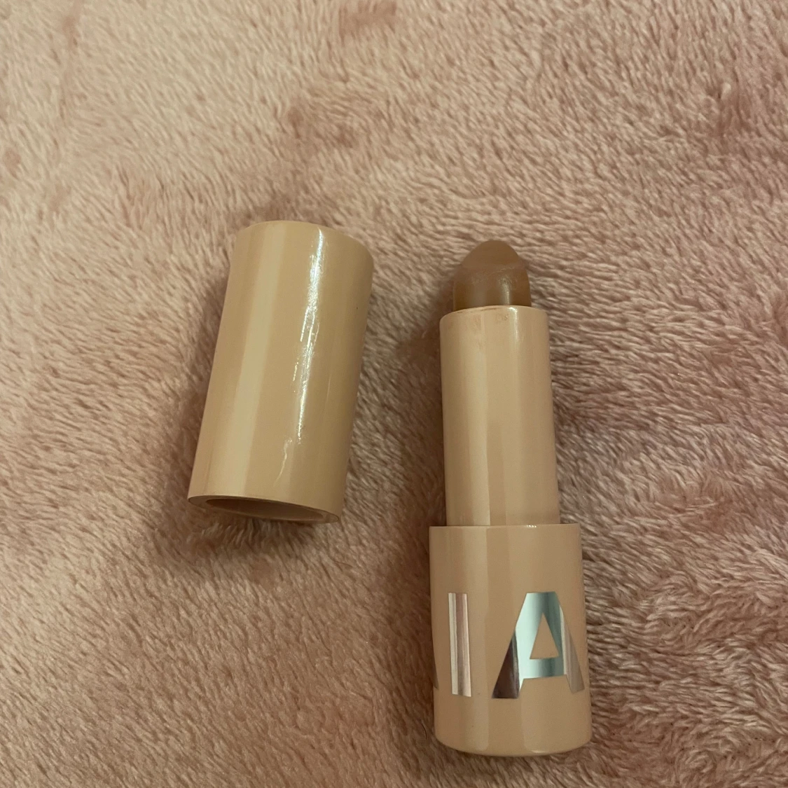 Läppstift från caia  - 91