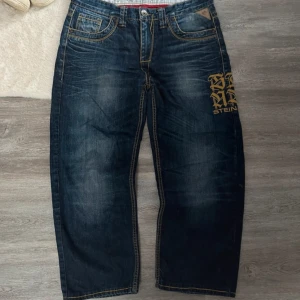 Jeans - As snygga jeans som tyvärr var för korta för mig😞 ställ gärna frågor!!