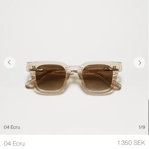 Beiga chimis - Säljer dessa helt nya och oanvända beiga chimi solglasögon i modell 04!  All paketering ingår!