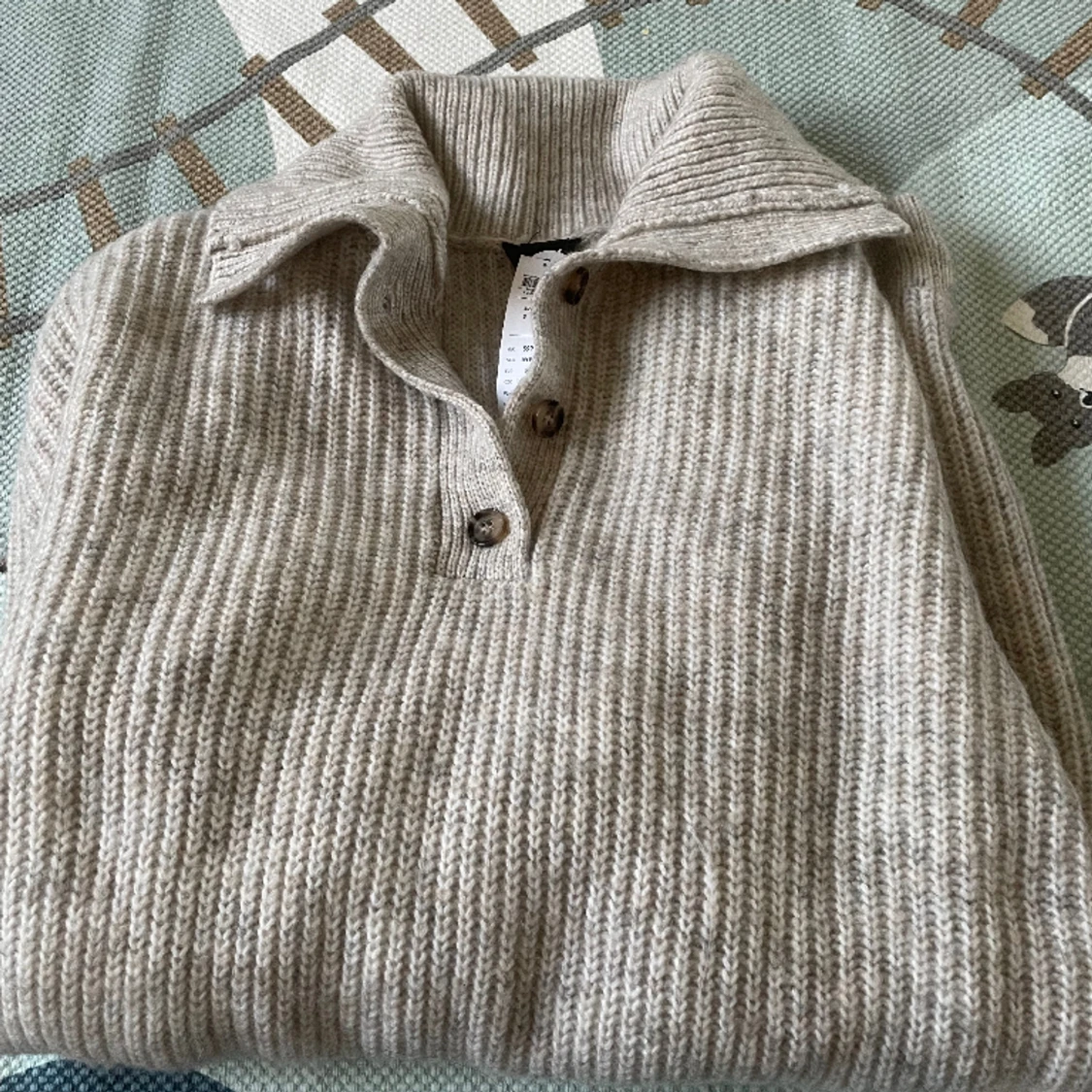 Stickad lång tröja - 91
