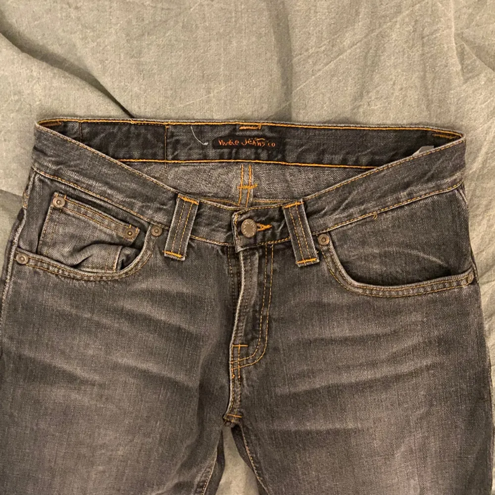 Lågmidjade jeans  Waist: 34 cm Leinght: 81 cm . Jeans & Byxor.