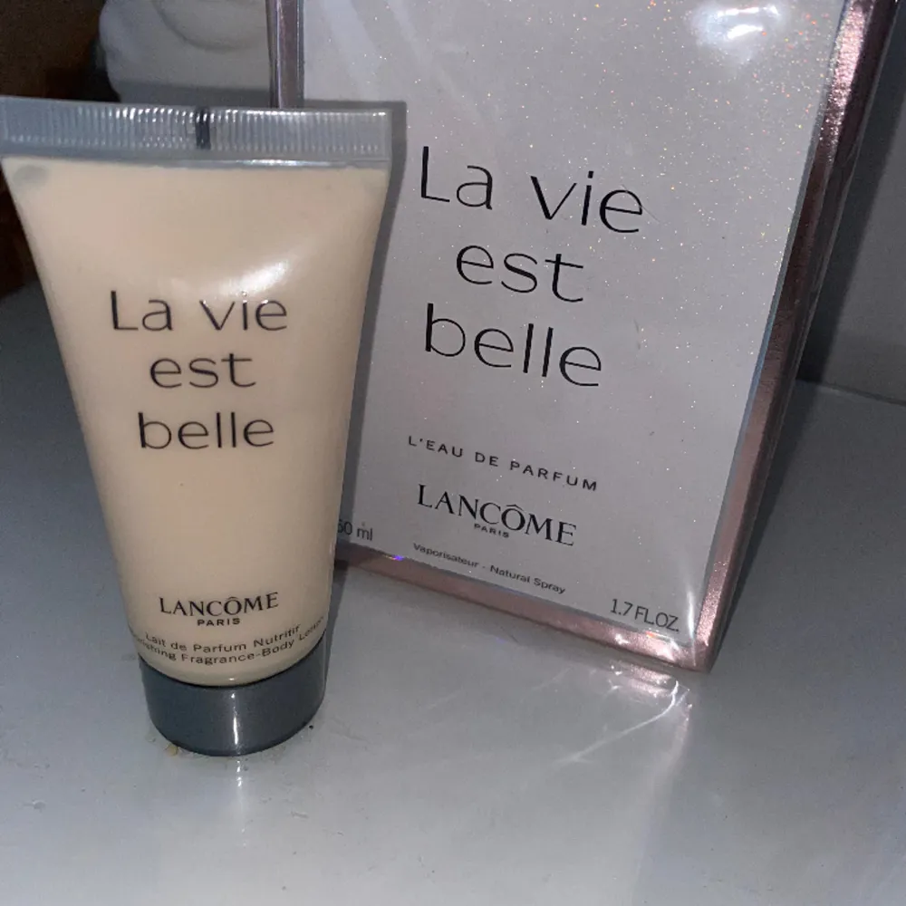 Lancome la vie est Belle 50ml med body lotion 50ml. Äkta och ny!. Övrigt.