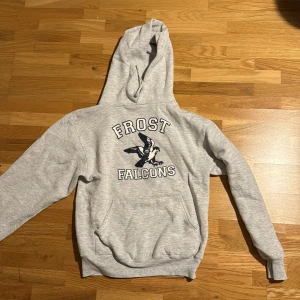 Hoodie - Vintage hoodie i storlek s. I nyskick. 