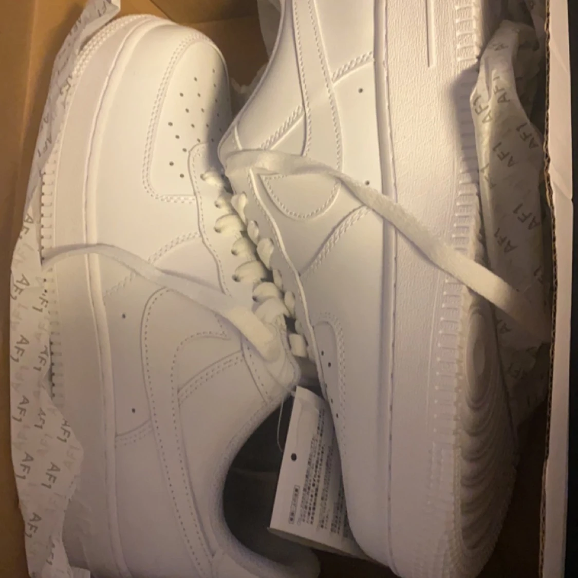Vita air force helt nya - 90
