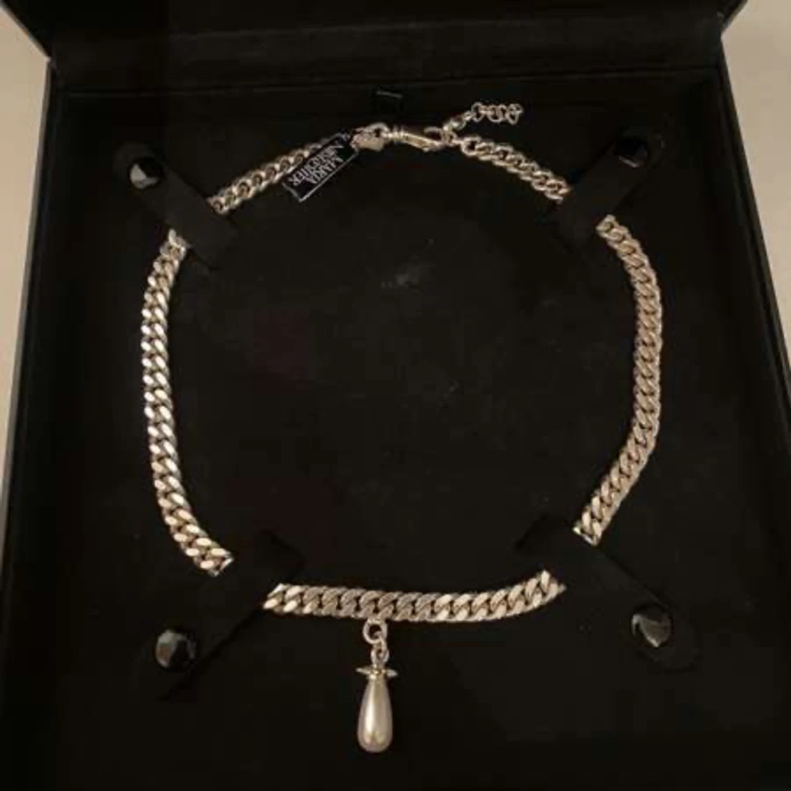 Maria nilsdotter pärlhalsband 