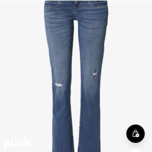 Intressekoll på mina fina ltb jeans!! Superbra skick, aldrig använda🥰 nypris 750kr och säljer de för 500kr eftersom de aldrig är använda💞hör av er om ni är intresserade!!!