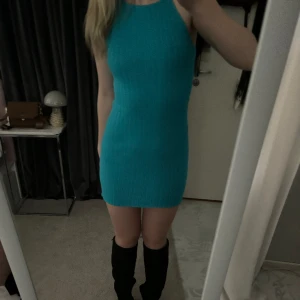 Virkad klänning - Skriv privat vid fler frågor!😊  Använd 1 gång!
