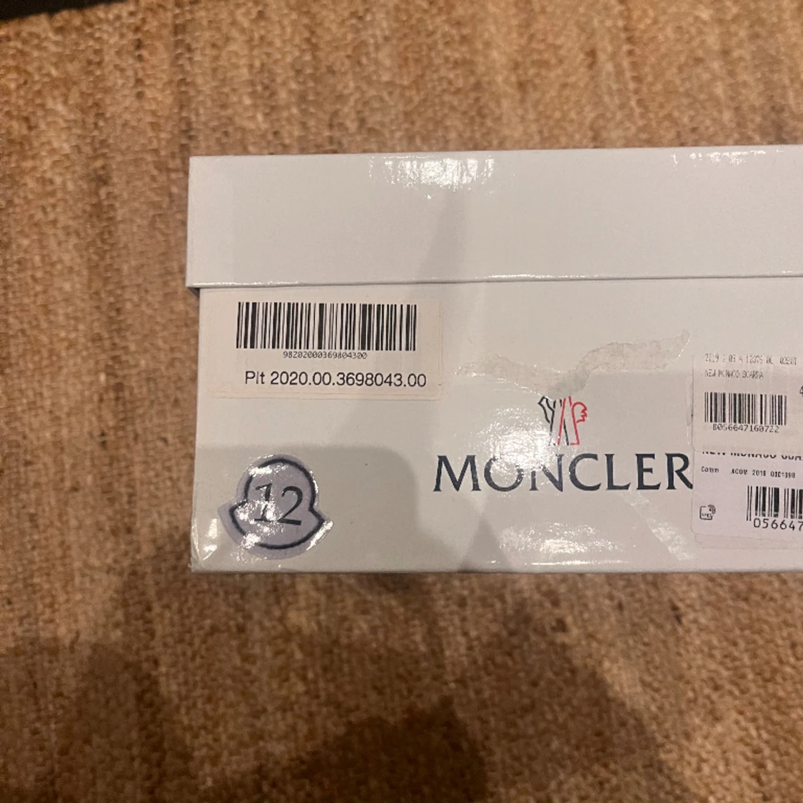 Moncler skor  - 91