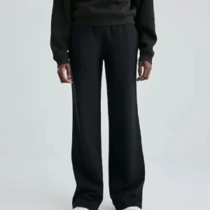 bikbok mjukis - lågmidjade raka mjukisbyxor från bikbok med snören, skit snygga och mysiga, nypris 400