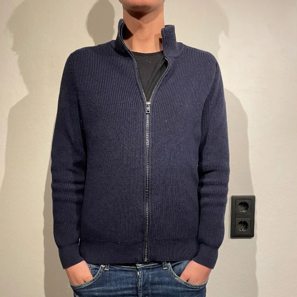 Säljer snygg  mango tröja  - 90