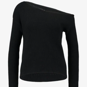 Stickad tröja från Zalando - Tar bara swish! Aldrig använd med lappen kvar, säljer för den ej kommer till användning. Köpt för 309 säljer för 250! Skriv privat för egna bilder🥰