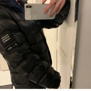 peak performance jacka - säljer min superfina vinterjacka som inte kommer till användning💕💕superfin och är helt som ny!!