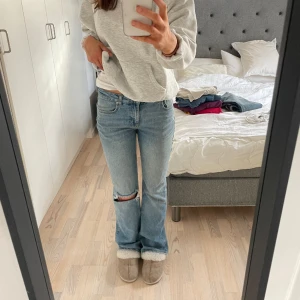 Bootcut jeans - Bra skick  Midjemått:38 Innebenslängd:81 Jag är 175cm