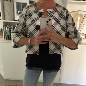 Bolero/kofta - Så söt bolero/kofta