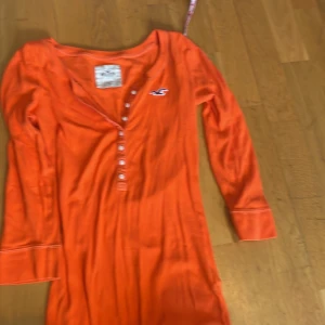 Vintage hollister babbydoll tröja  - Vintage hollister babbydoll tröja 