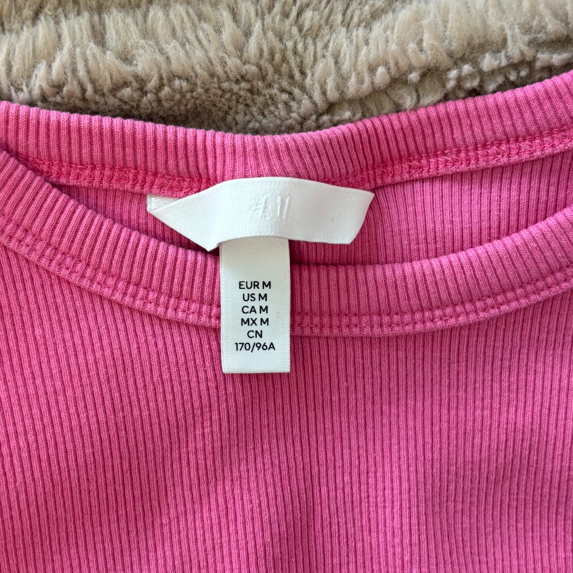 Rosa linne från HM - 90