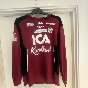 Matchanvänd Halmstads BK tröja - Matchanvänd tröja från 2007