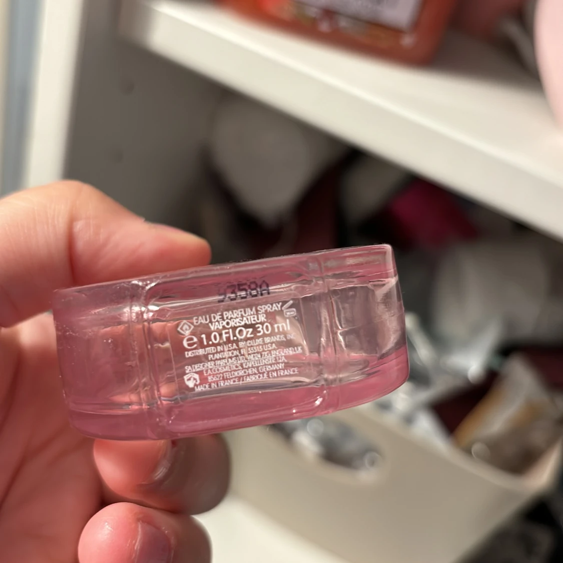 Ariana Grande parfym - 92