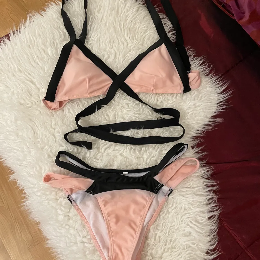 Jätte fin bikini i rosa .har inte kunnat använda. Så den har inte använd .storlek Lars. Muu.