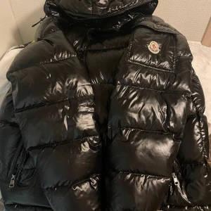 Moncler maya - Moncler maya Size 5 