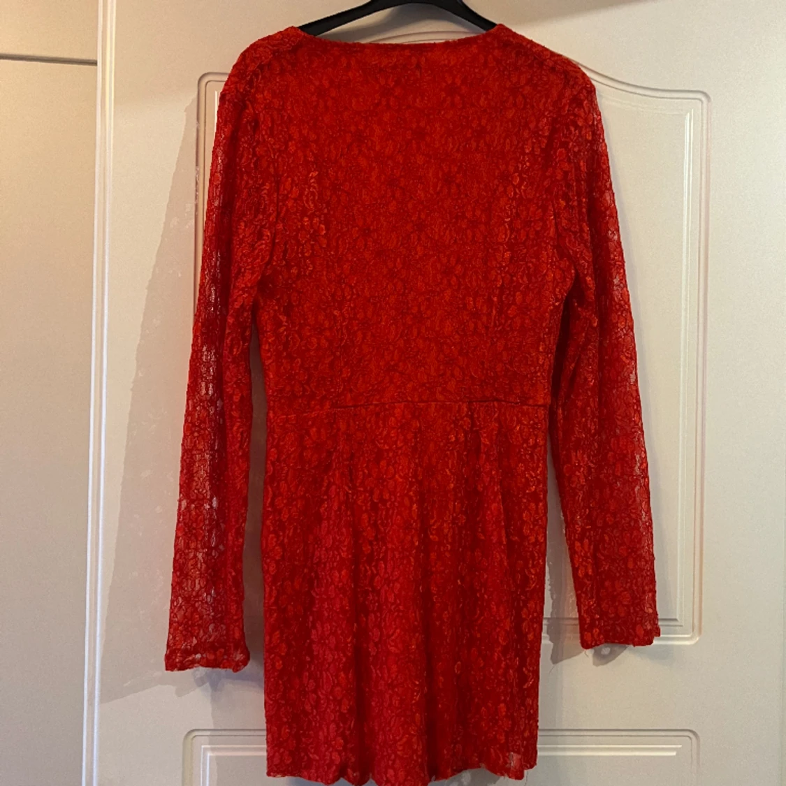 Röd klänning från Miss Selfridges  - 90