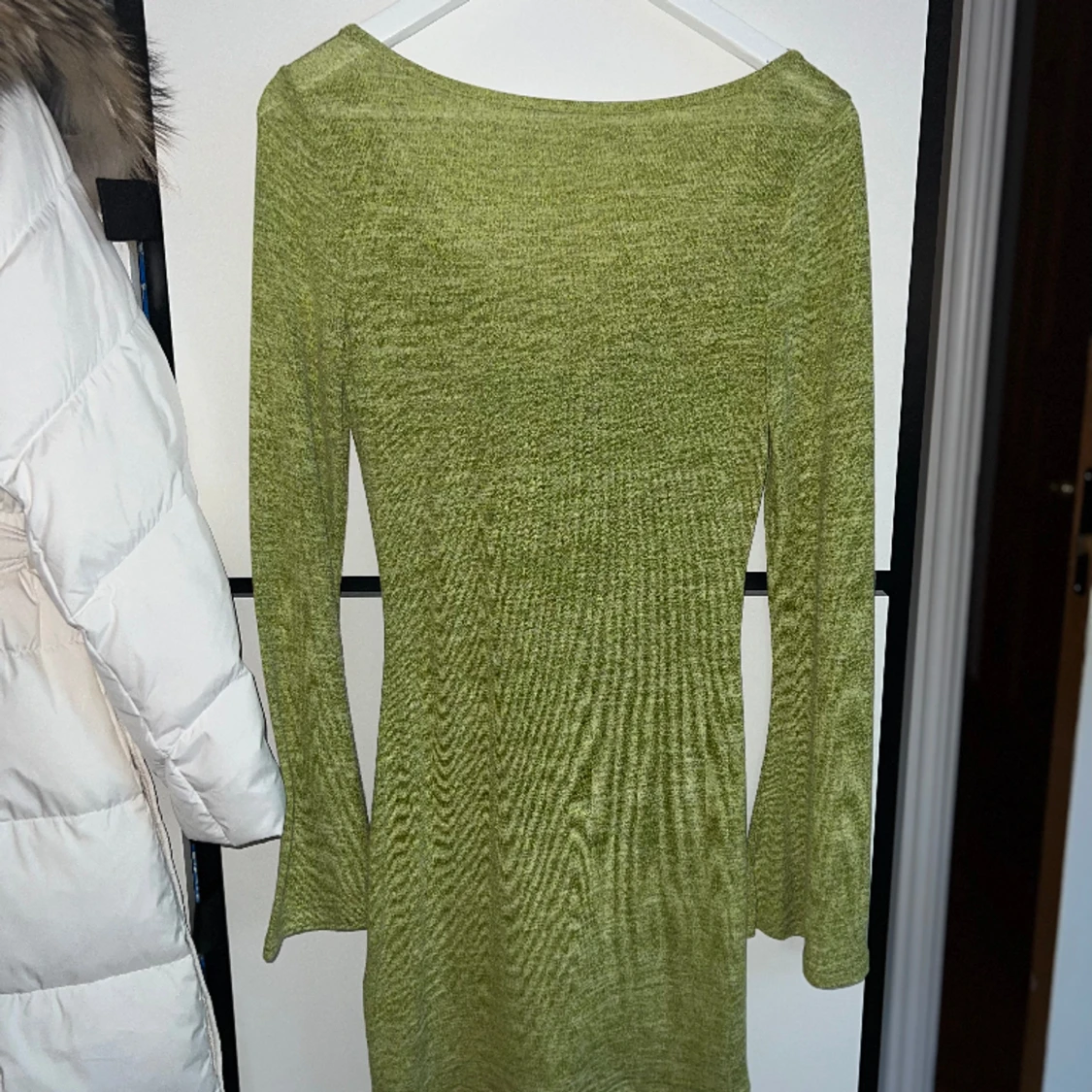 Grön sommarklänning strl S - 90