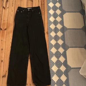 High loose Levi’s Premium Jeans  -  High Loose Levi’s premium jeans