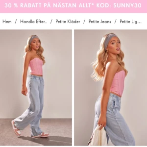 Petite Jeans  - Petite jeans från prettylittlething. Aldrig använda. Resårband i midjan.  Finns på fler sidor.