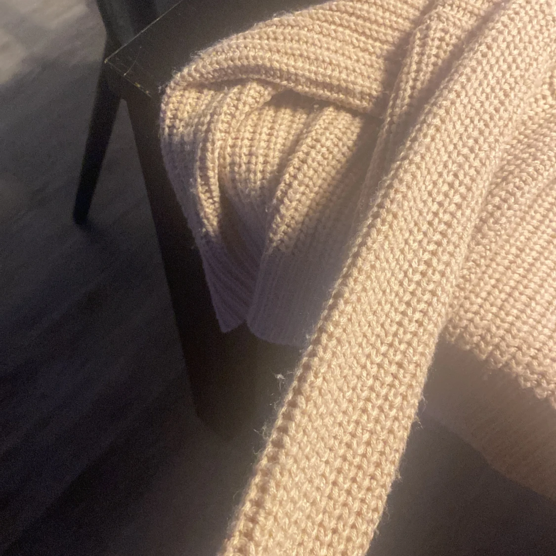 Stickad tröja 🌸 - 93