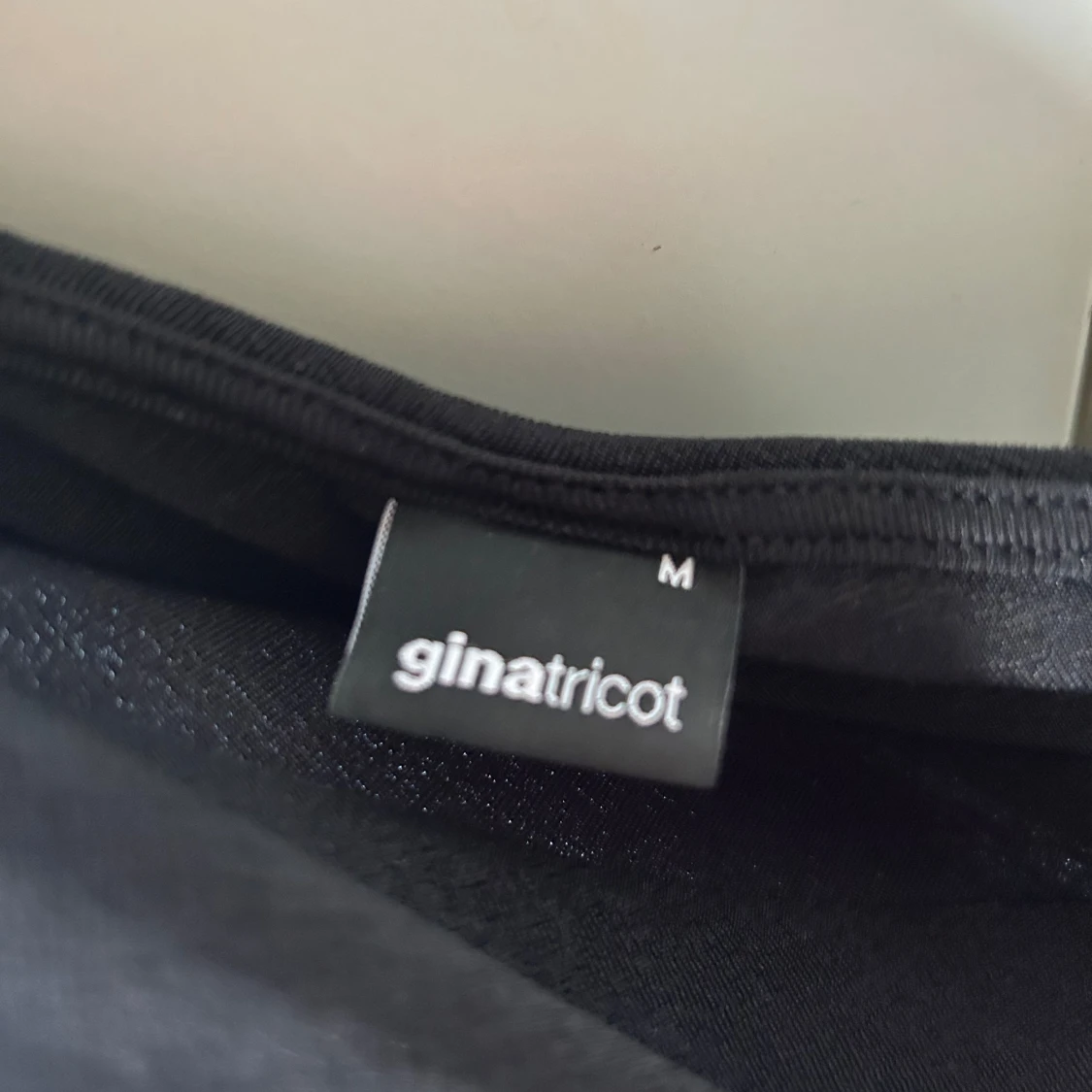 Off shoulder topp - 90