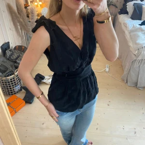 Topp - SUPER snygg topp