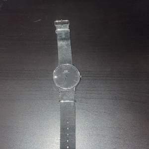 Säljer en schysst klocka jag fått i julklapp för några år sen