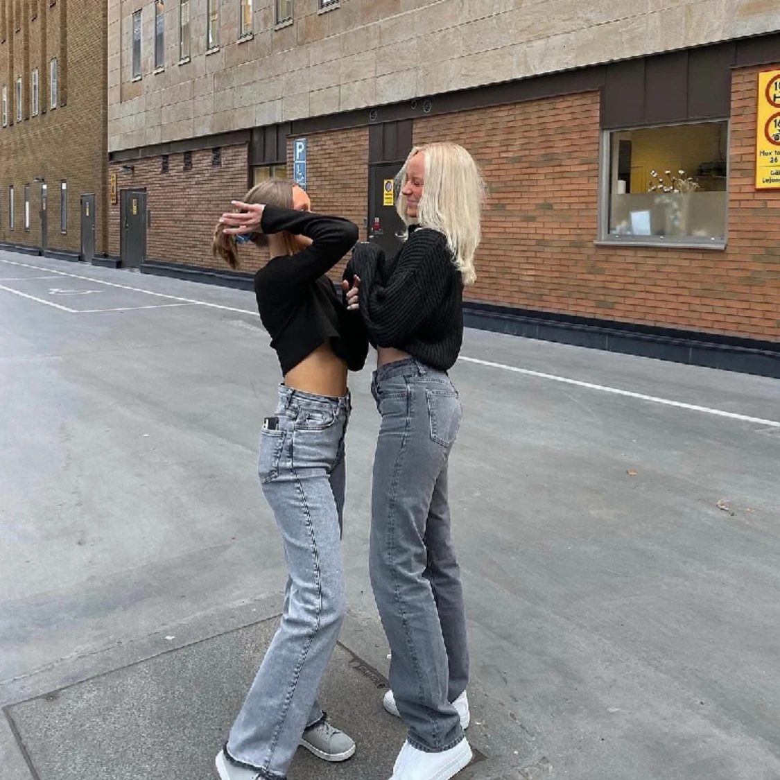 Grå zara jeans lowrise