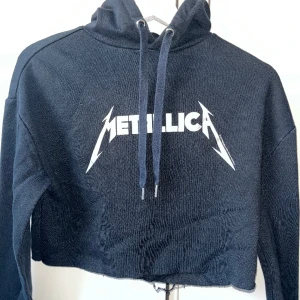 Magtröja  - Använd men inget fel på den 