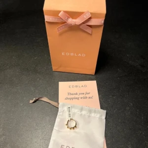 Edblad peak ring - Edblad peak xs Helt oanvänd säljes på grund av felköp (behöver en storlek större) och bytesrätten hann gå ut då den endast var 14 dagar.