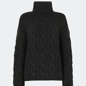 Stickad tröja  - Säljer denna super fina stickade tröja från bik bok i storlek S, som i ny skick knappt använd. Helt slut såld ny pris 299kr