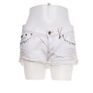Skit snygga jeans shorts och är i bra stick.❤️ säljs för 100kr + frakt❤️❤️
