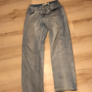 Levis jeans  -  Levis Jeans Ljusblå