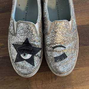 Snygga glittriga skor från Chiara ferragni  
