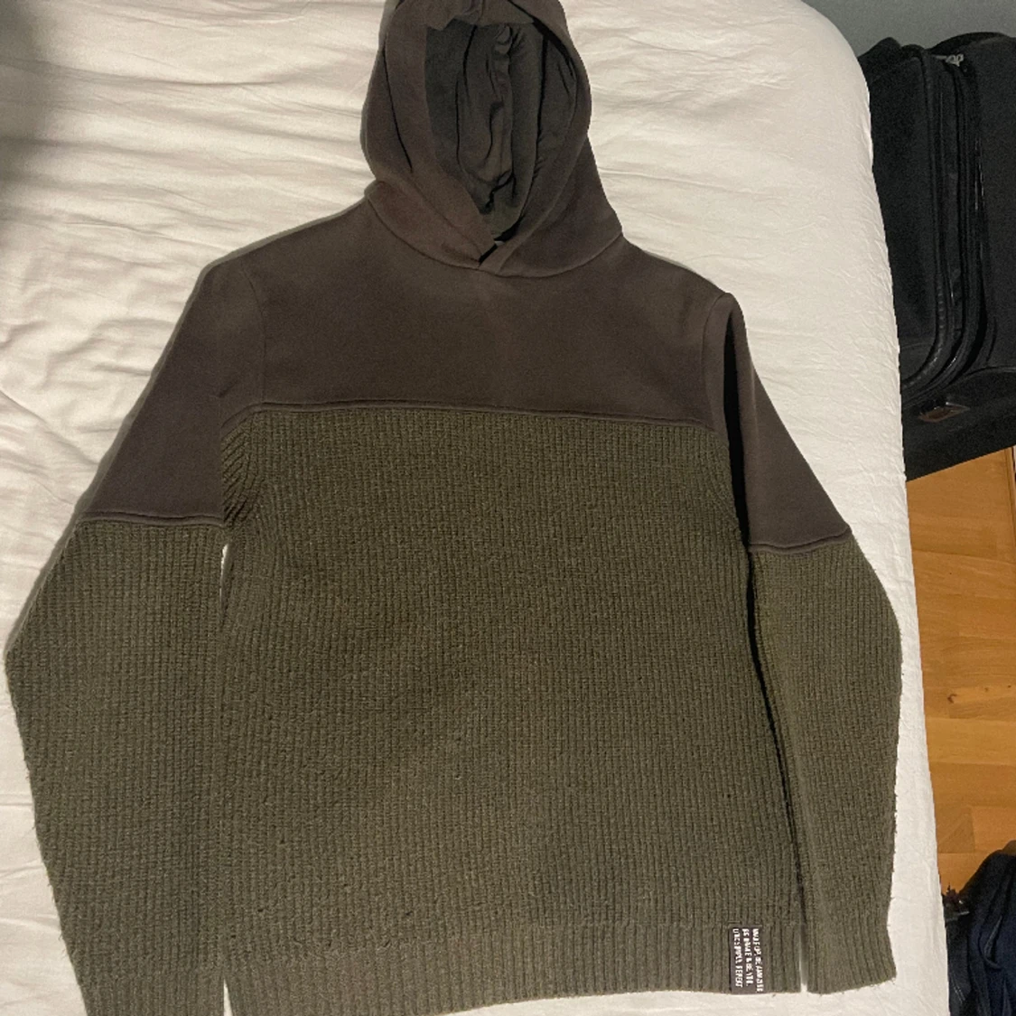Zara grön stickad hoodie, 164cm
